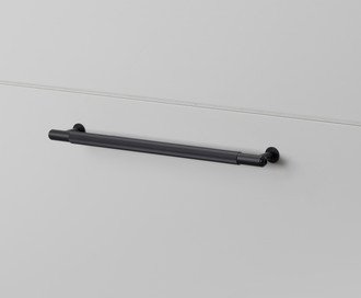 Pull Bar / Linear / Black