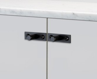 Furniture Knob / Plate / Linear / Black