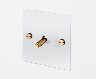 1G Toggle / Intermediate 3-way / Cross / White / Brass
