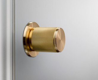 Door Knob / Linear / Brass