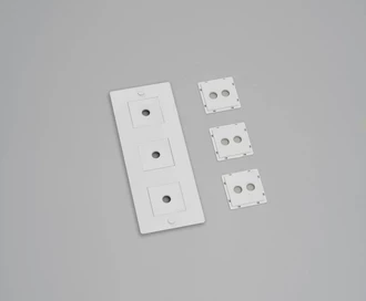 3G Wall Plate / Vertical / With Infills / White