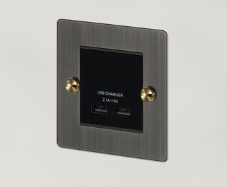 1G USB Charger / Smoked Bronze / Brass