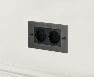2G Euro Socket / Smoked Bronze
